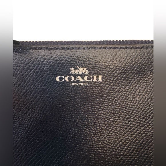 Coach Crossgrain Leather Corner Zip Wristlet Dark Blue with Mini Hangtag - Picture 3 of 8
